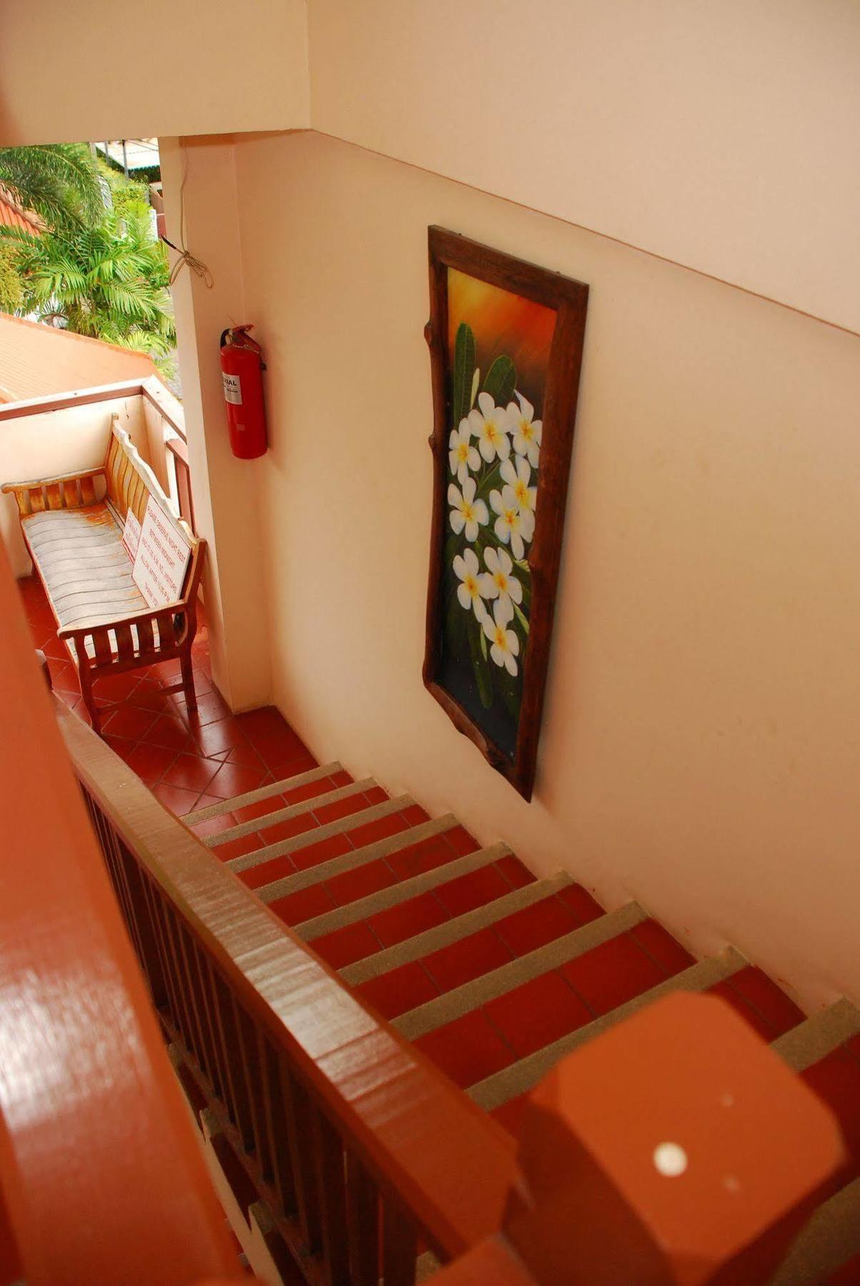 Hotel The Phen House Hua Hin Esterno foto